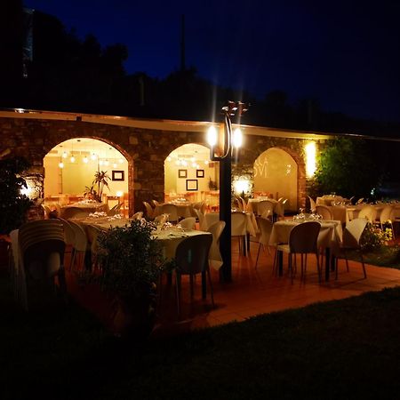Villa Govi Diano Castello Exterior photo
