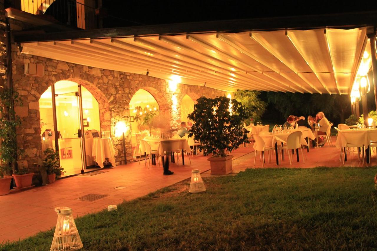 Villa Govi Diano Castello Exterior photo